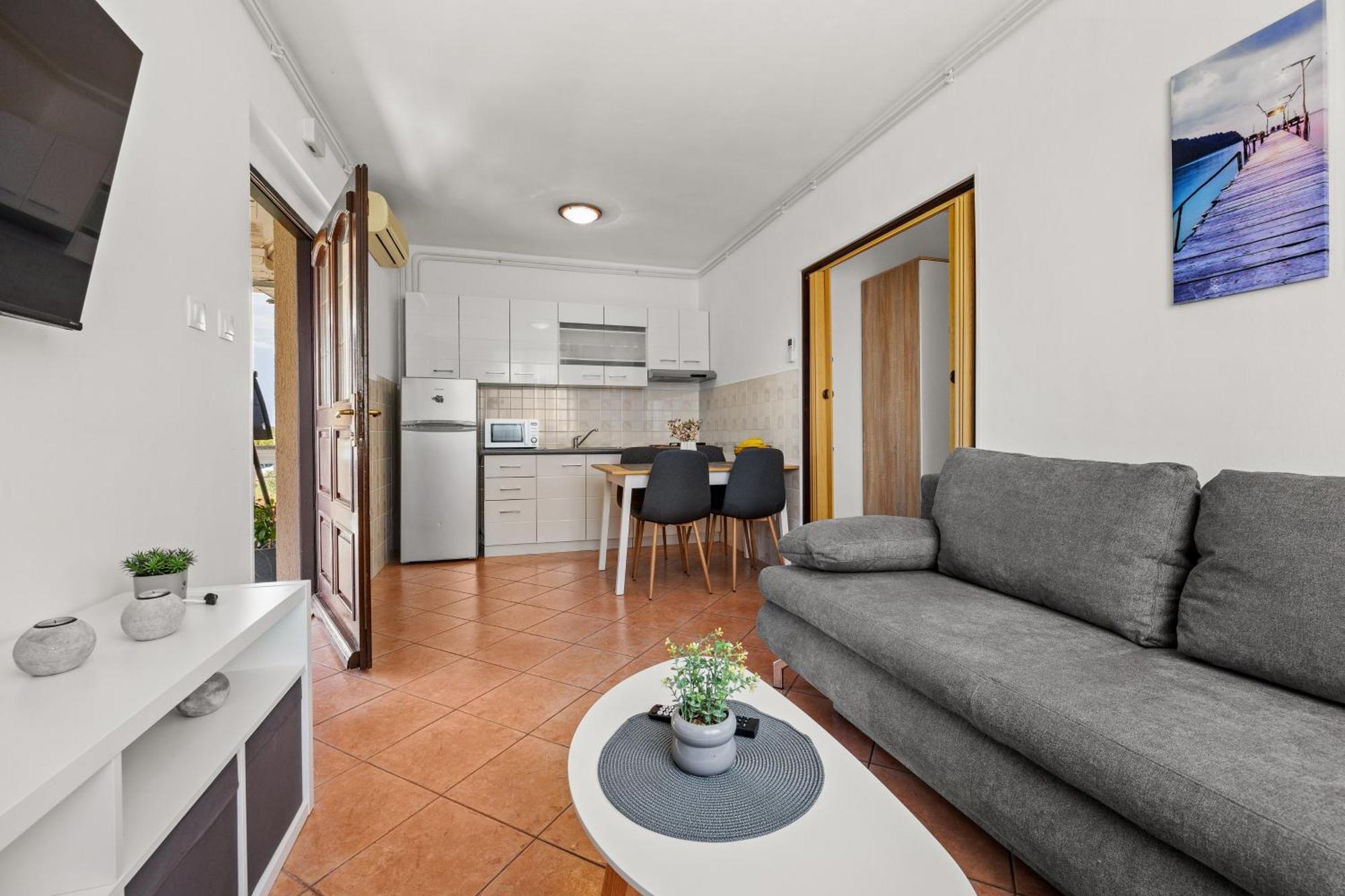 Apartment Danica Valtura Ngoại thất bức ảnh